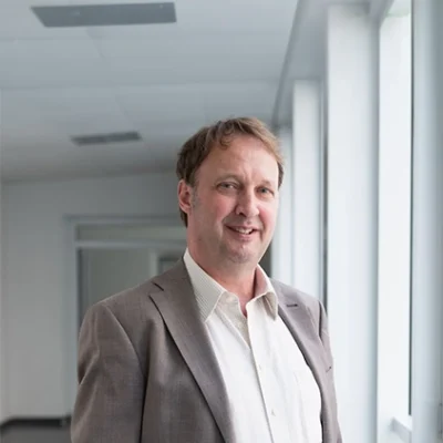 Dirk Holzhinrich