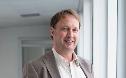 Dirk Holzhinrich