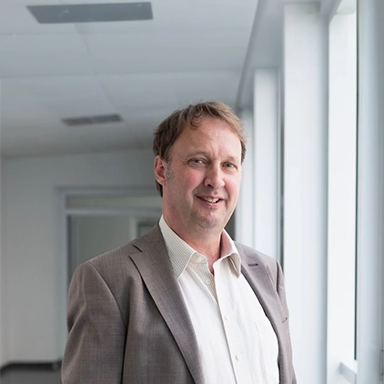 Dirk Holzhinrich